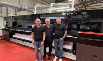 More Than Ten EFI VUTEK Inkjet Printers in UK Printing Factory